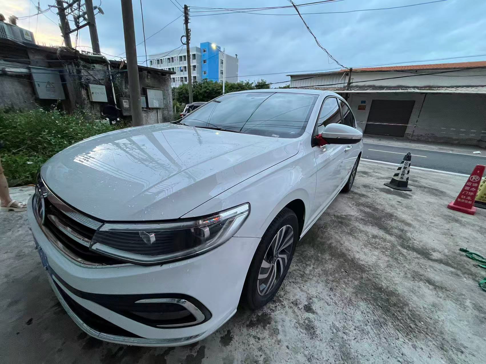 2024 2024 car image