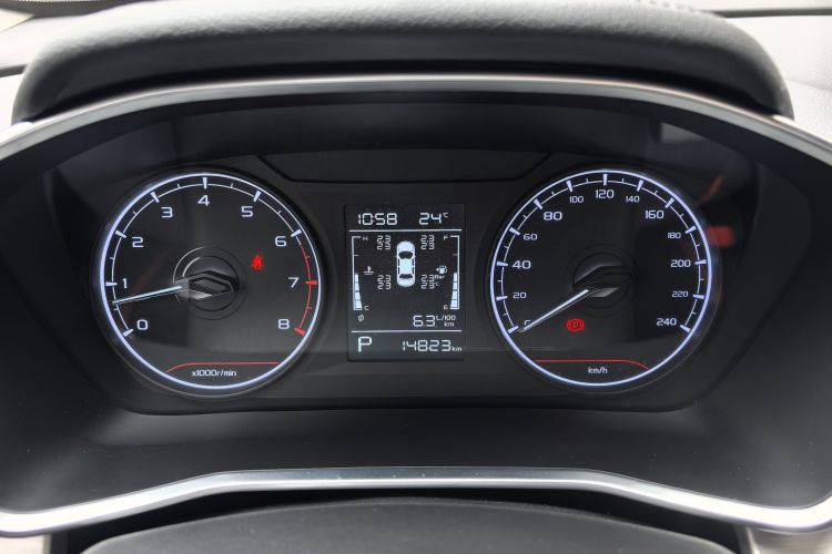 GEELY Coolray 2024 #8 GEELY Coolray 2024 car image #8