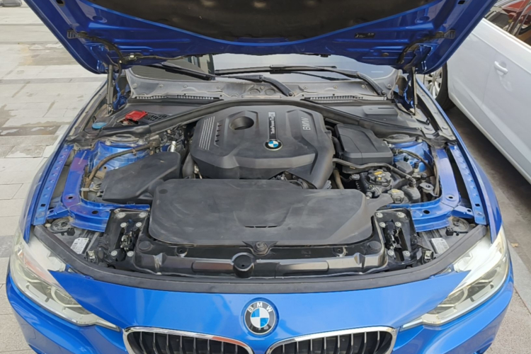 BMW 3 Series 2017 #20 BMW 3 Series 2017 car image #20