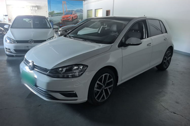 Volkswagen Golf 2020 #2 Volkswagen Golf 2020 car image #2
