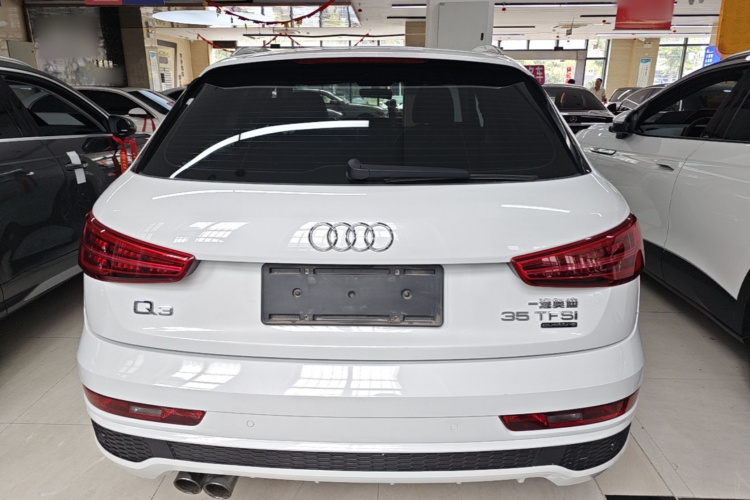 Audi Q3 2019 #6 Audi Q3 2019 car image #6