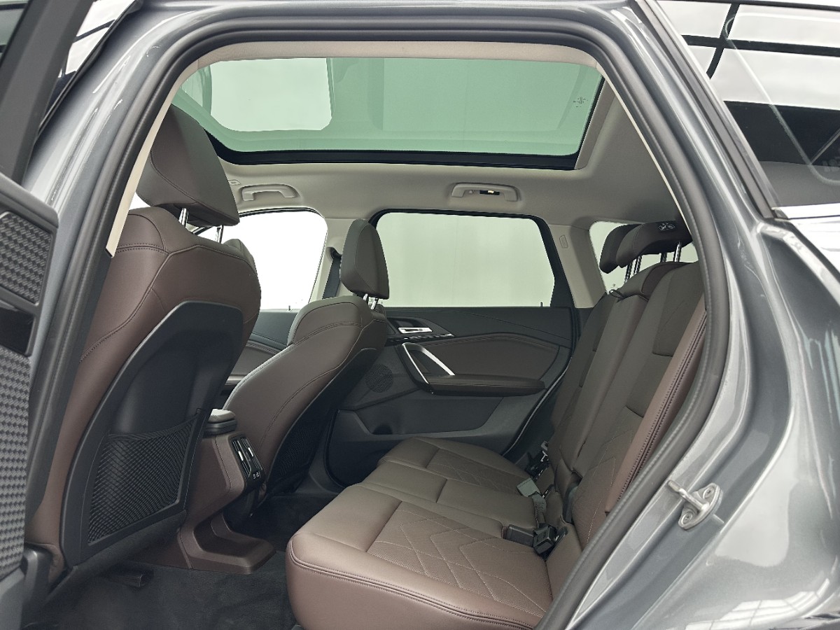 BMW X1 2023 car image #6