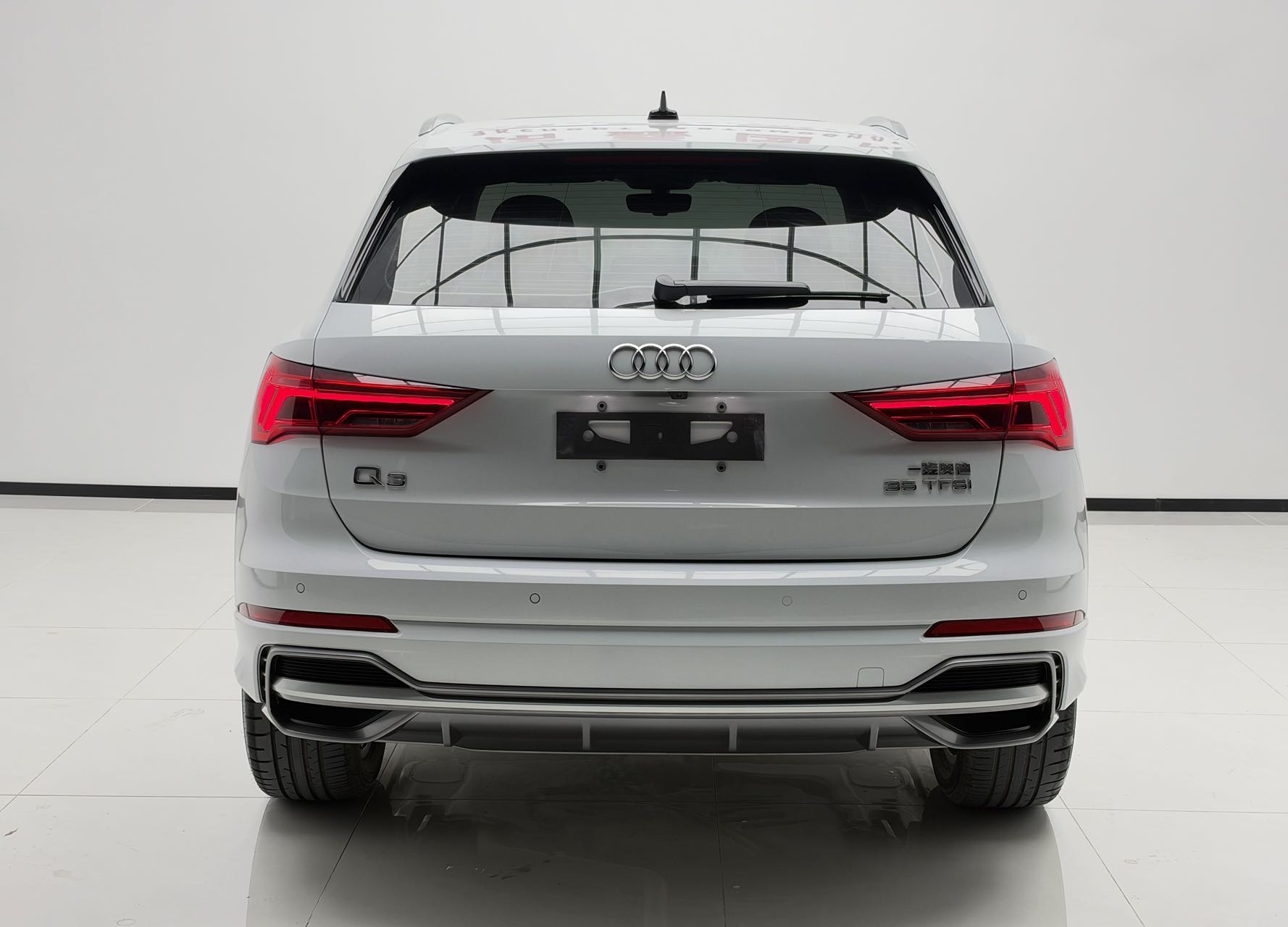 2022 immagine di auto #5