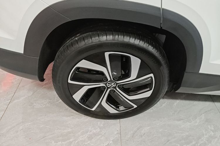 Volkswagen Tharu 2026 #10 Volkswagen Tharu 2026 car image #10