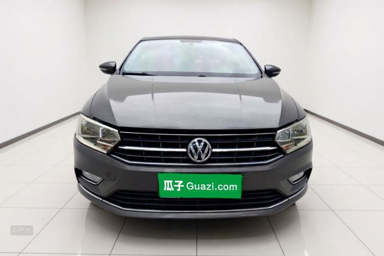 Volkswagen Bora 2017 car image #3