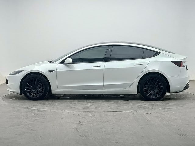 Tesla Model 3 2025 #5 Tesla Model 3 2025 car image #5