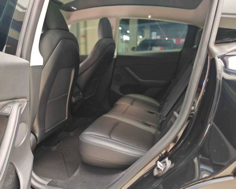Tesla Model Y 2023 #8 Tesla Model Y 2023 car image #8