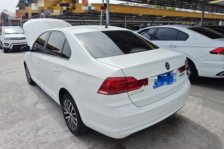 Volkswagen Santana 2019 #5 Volkswagen Santana 2019 car image #5
