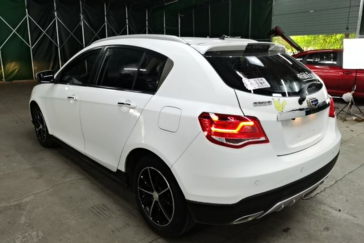 GEELY Emgrand 2017 #5 GEELY Emgrand 2017 car image #5