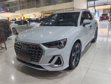 Audi Q3 2024 car image 