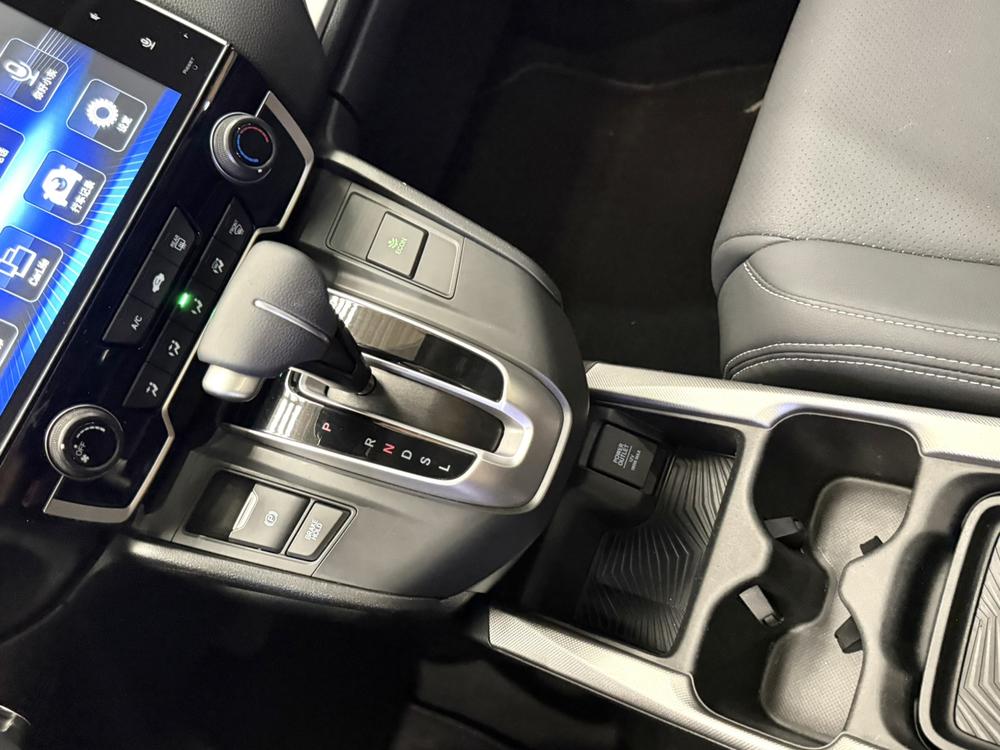 Honda CR-V 2018 #15 Honda CR-V 2018 car image #15