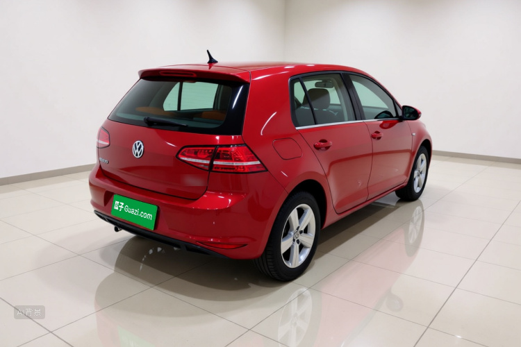 Volkswagen Golf 2014 car image #7
