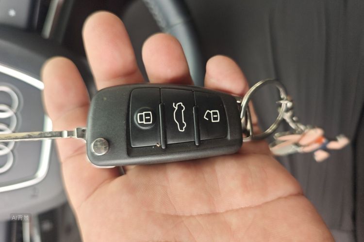 Audi Q3 2021 #10 Audi Q3 2021 car image #10