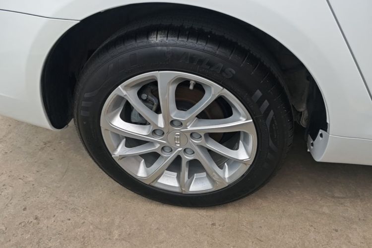 GEELY Emgrand 2021 car image #10