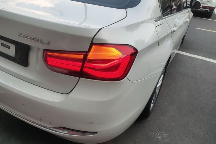 BMW 3 Series 2016 #8 BMW 3 Series 2016 car image #8