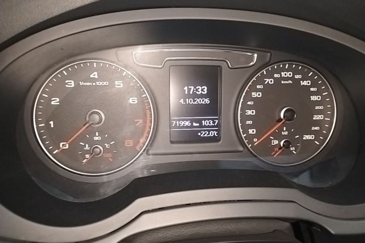 Audi Q3 2018 #12 Audi Q3 2018 car image #12