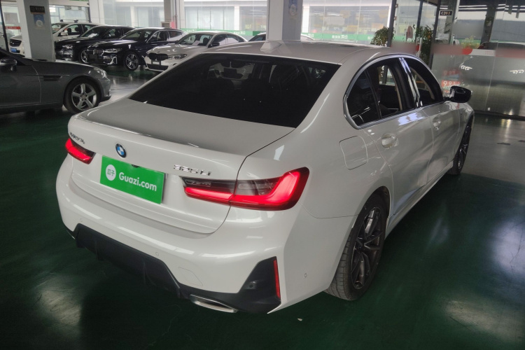 BMW 3 Series 2023 car image #7