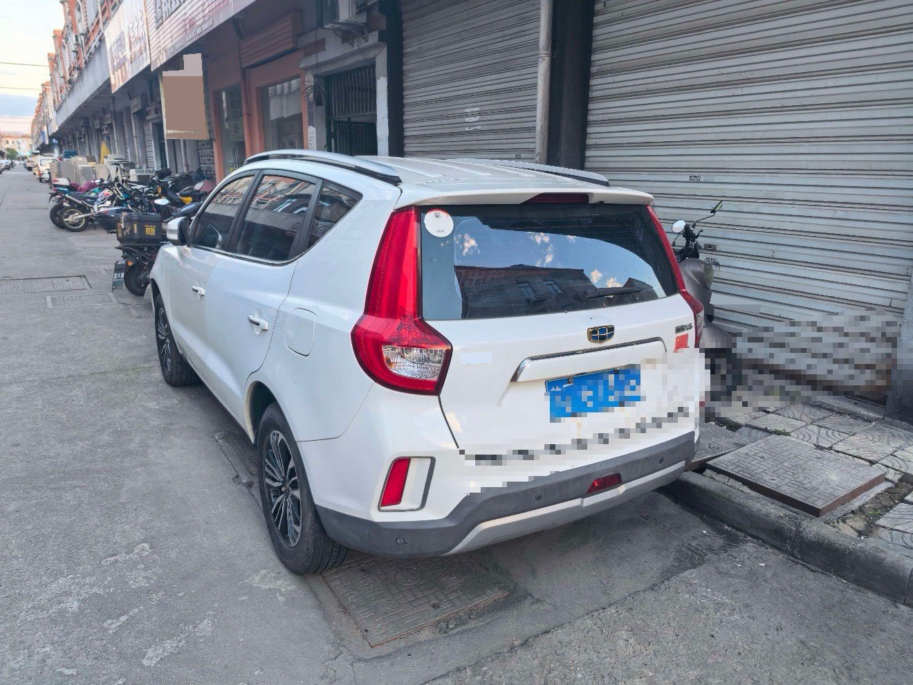 GEELY Vision X6 2017 car image #3