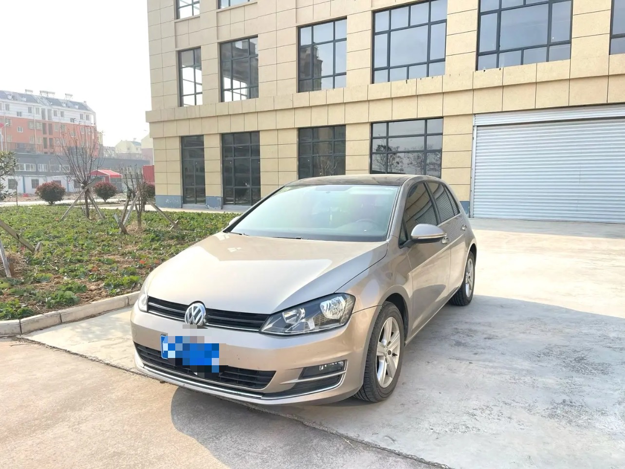 2017 2017 car image