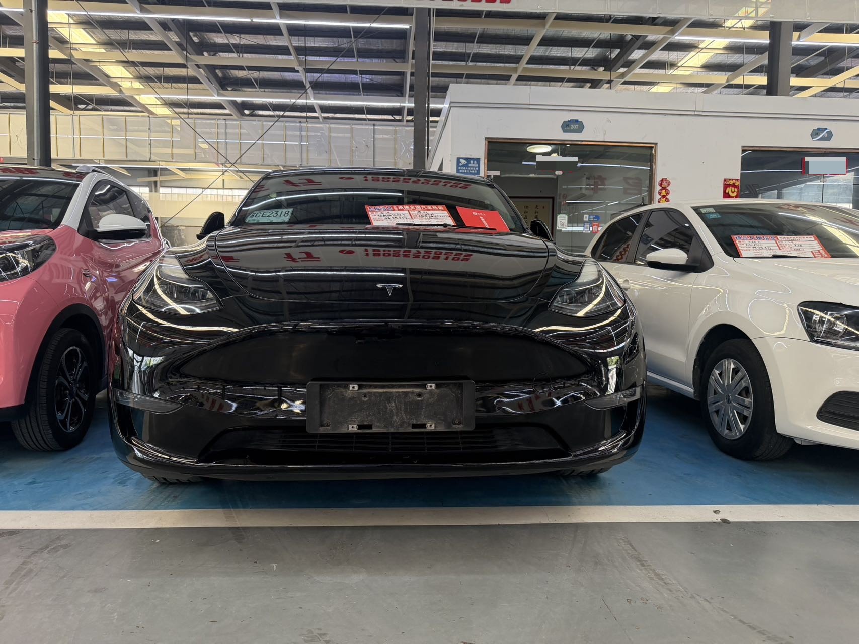 Tesla Model Y 2022 #9 Tesla Model Y 2022 car image #9