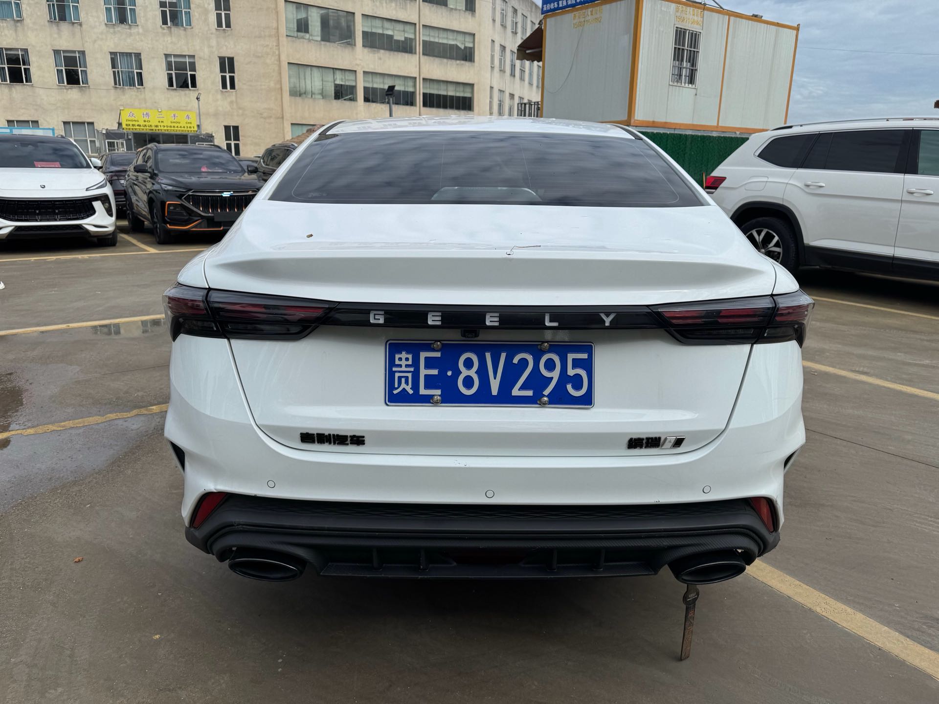 GEELY Binray 2022 #3 GEELY Binray 2022 изображение автомобиля #3