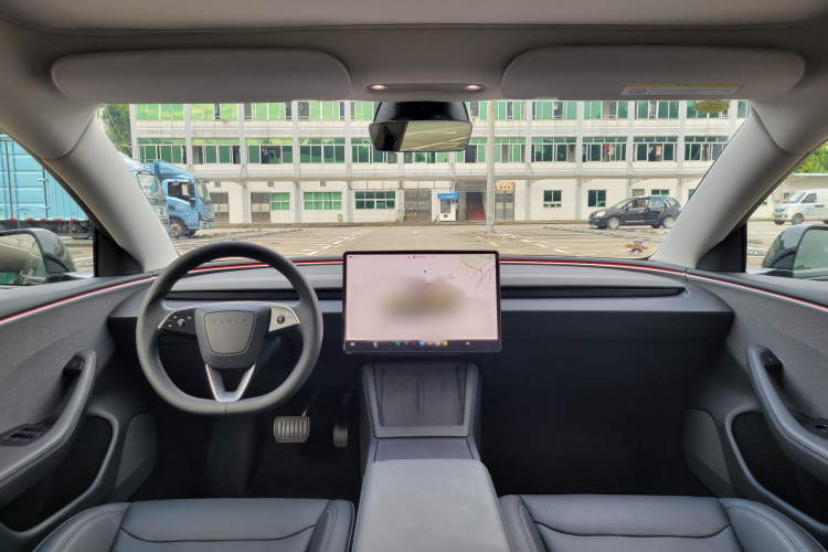 Tesla Model 3 2024 #15 Tesla Model 3 2024 car image #15