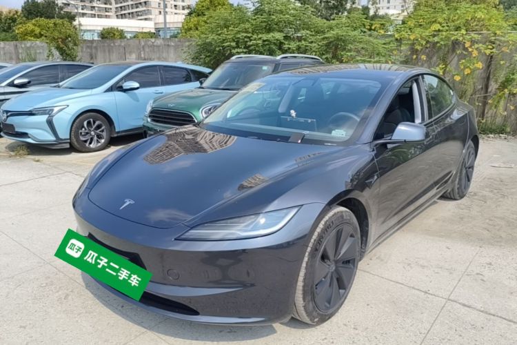 Tesla Model 3 2024 #2 Tesla Model 3 2024 صورة سيارة #2