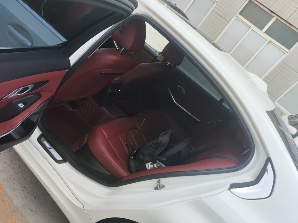 BMW 3 Series 2023 car image #8