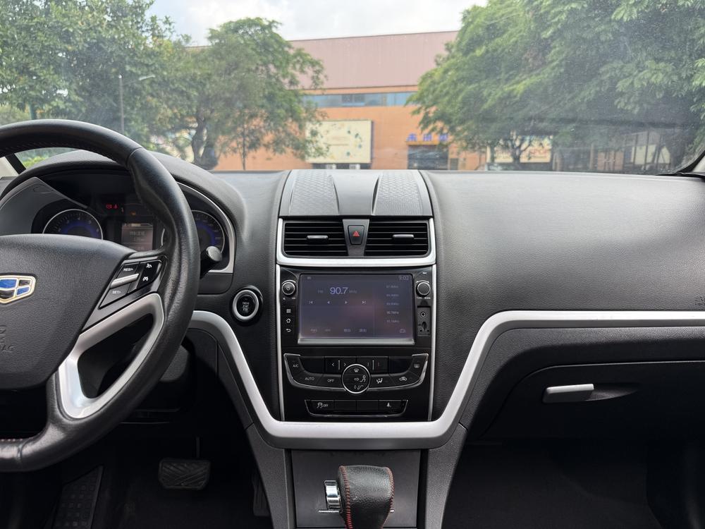 GEELY Emgrand 2015 #13 GEELY Emgrand 2015 car image #13