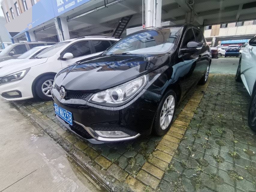 MG 5 2015 MG 5 2015 car image