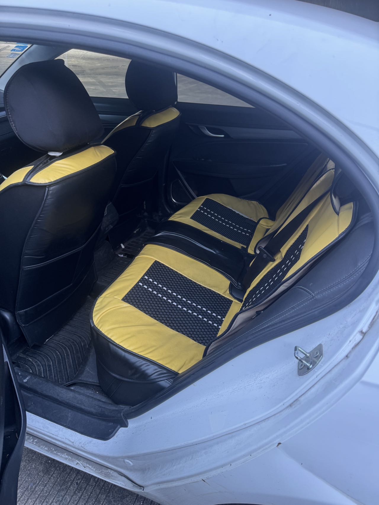 GEELY Emgrand New Energy 2019 #5 GEELY Emgrand New Energy 2019 صورة سيارة #5