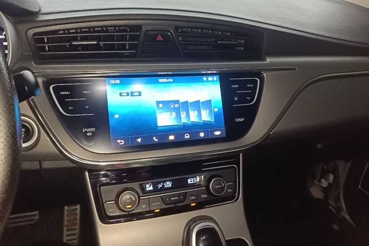 GEELY Emgrand GS 2018 #13 GEELY Emgrand GS 2018 car image #13