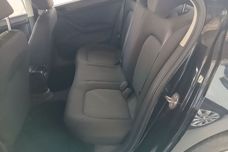 Volkswagen Santana 2021 car image #17