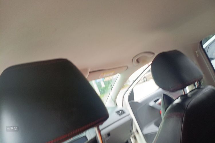 Volkswagen Polo 2017 car image #20