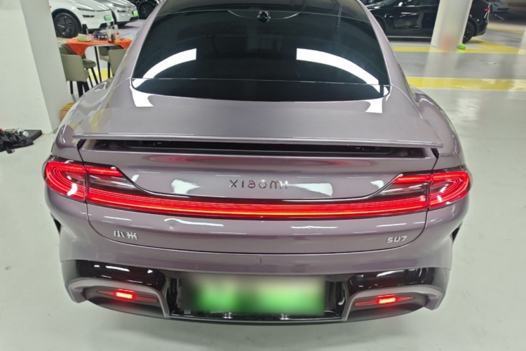 MI SU7 2025 car image #4