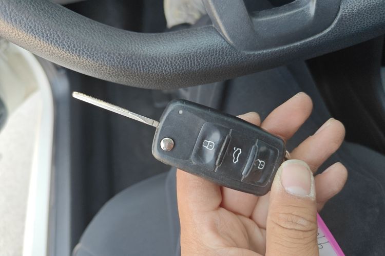 Volkswagen Polo 2017 imagem de carro #9