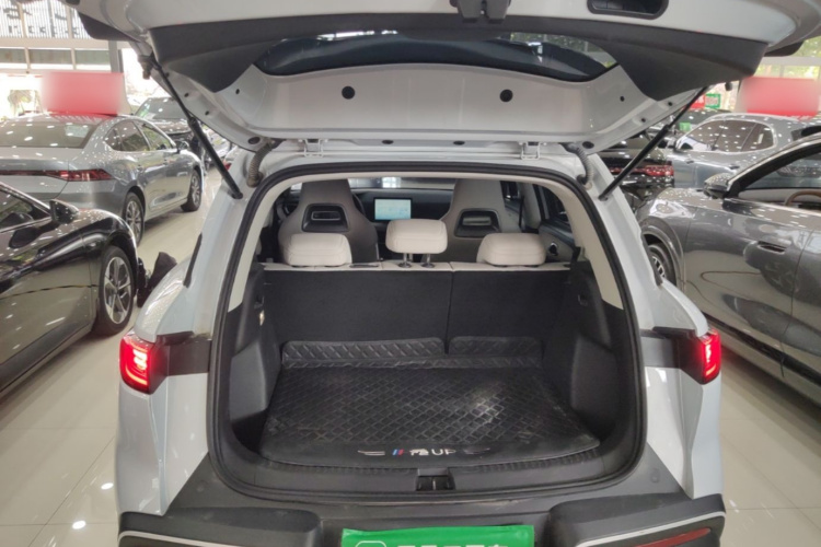 BYD YuanUP 2025 #19 BYD YuanUP 2025 immagine di auto #19