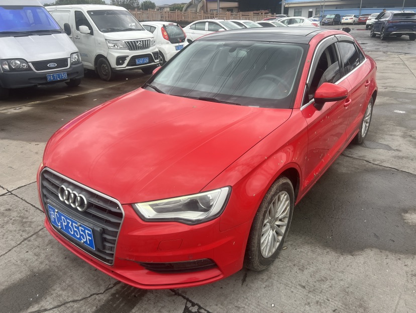Audi A3 2015 Audi A3 2015 صورة سيارة