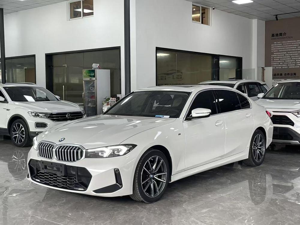 BMW 3 Series 2023 BMW 3 Series 2023 car image