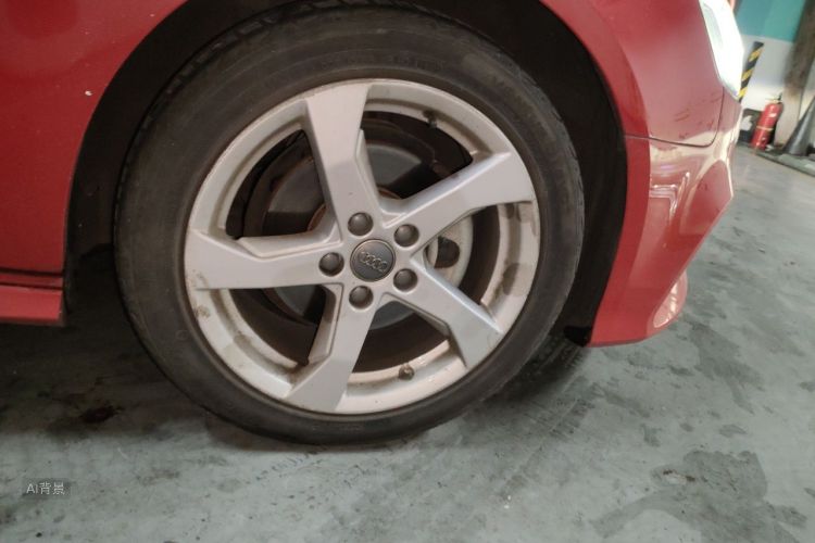 Audi A3 2019 car image #9