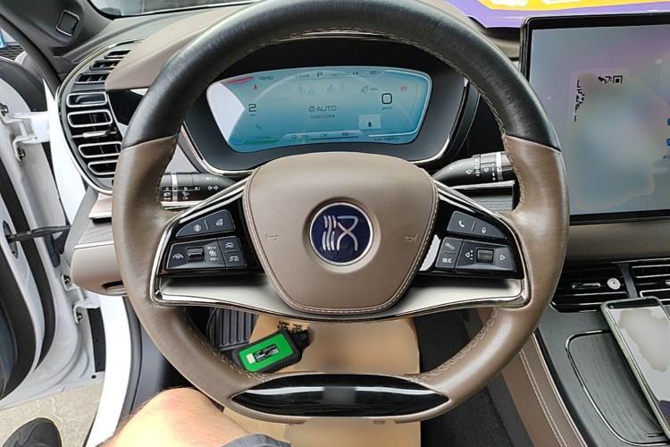 BYD Han 2022 #15 BYD Han 2022 car image #15