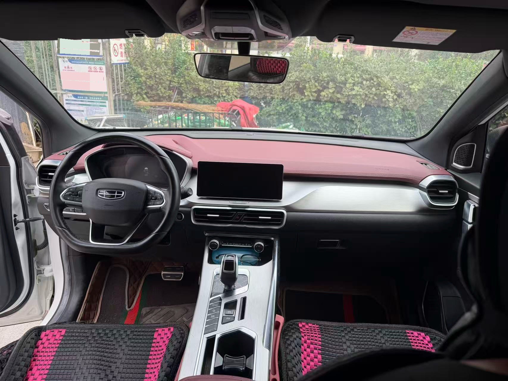 GEELY Coolray 2021 #8 GEELY Coolray 2021 car image #8