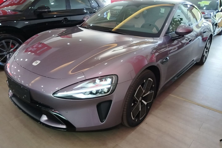 MI SU7 2025 car image #2