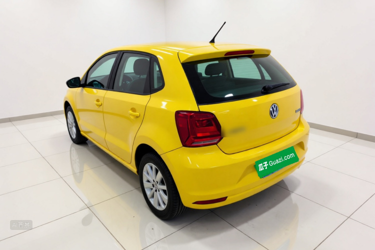 Volkswagen Polo 2015 #5 Volkswagen Polo 2015 car image #5