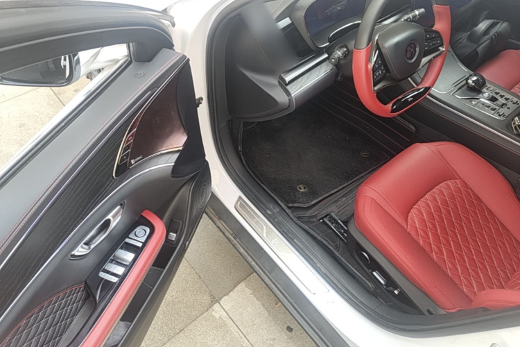 BYD Han 2021 car image #16