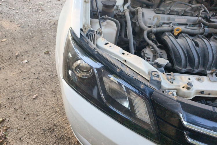 GEELY Emgrand 2014 car image #8