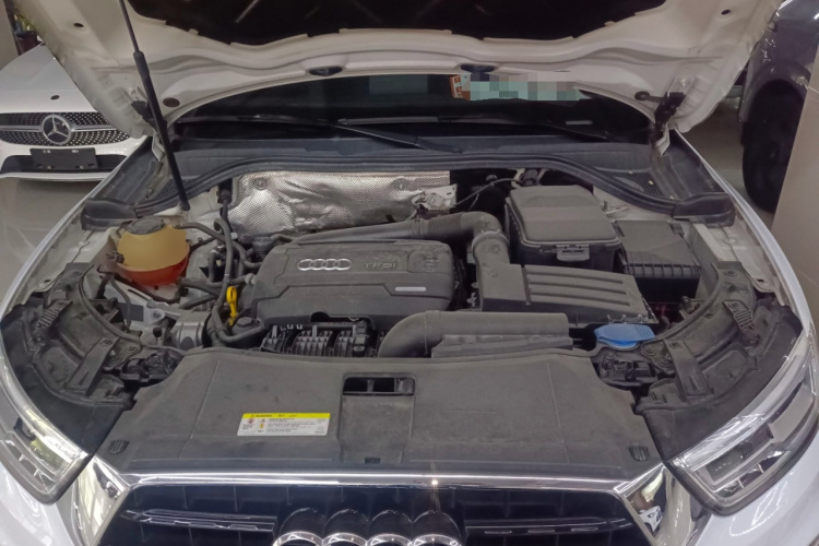 Audi Q3 2019 immagine di auto #22
