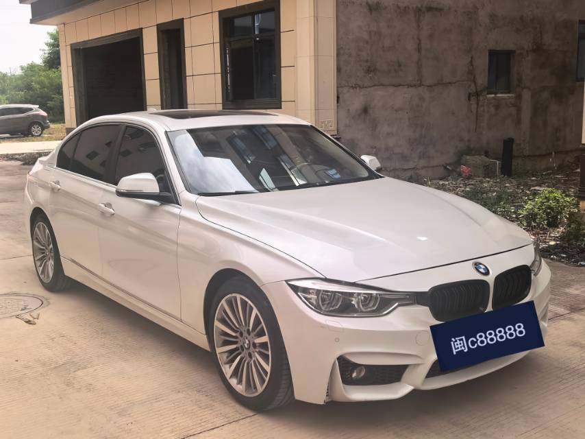 BMW 3 Series 2018 car image #3
