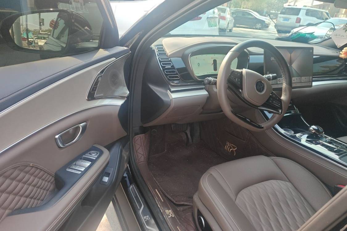 BYD Han 2024 #23 BYD Han 2024 изображение автомобиля #23