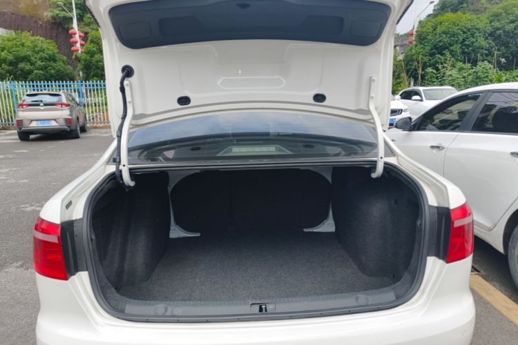 Volkswagen Lavida 2016 car image #19